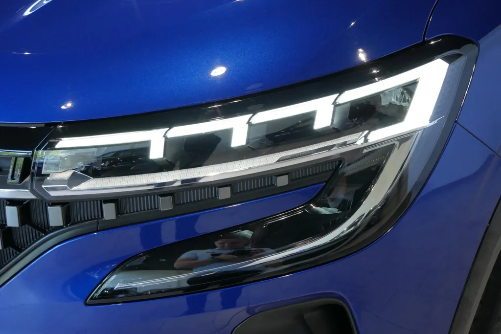 Renault Austral 1.2 E-Tech full hybrid 200 evolution *Automaat*Navi+Camera*Climate*Parkeersensoren*LM.Velgen*ETC..