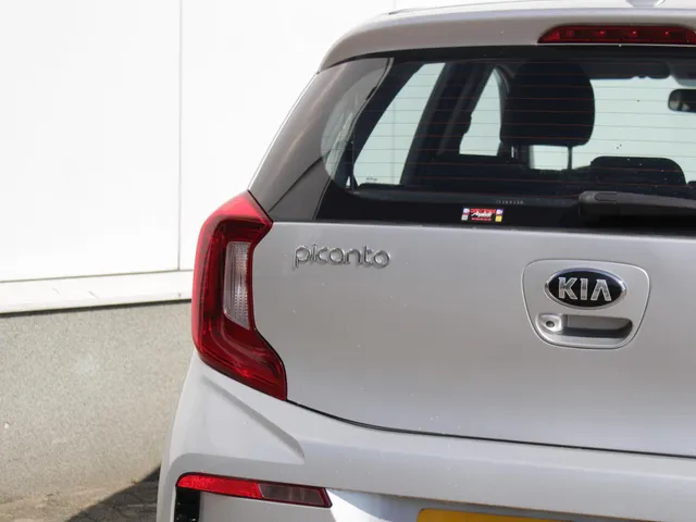 Kia Picanto 1.2 CVVT GT-Line | Carplay / Android Auto | Airco | Lm-Velgen
