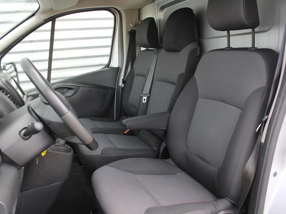 Fiat Talento 2.0 MultiJet L2H1 Pro Edition | Trekhaak | Camera | Cruise | 17' LM | Airco | Winterset |