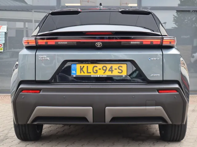 Toyota C-HR+ Executive AWD 77 kWh | Executive Plus Pack |