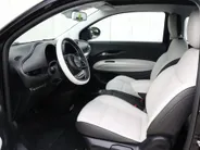 Fiat 500e Cabrio La Prima by Bocelli 42 kWh | JBL | Winter | Camera | 17' VERKOCHT