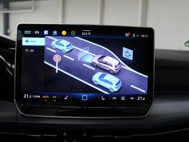 Volkswagen Golf 1.5 eTSI DSG Energy Edition Panoramadak | Navigatie | Harman Kardon Audio |  Fabrieksgarantie