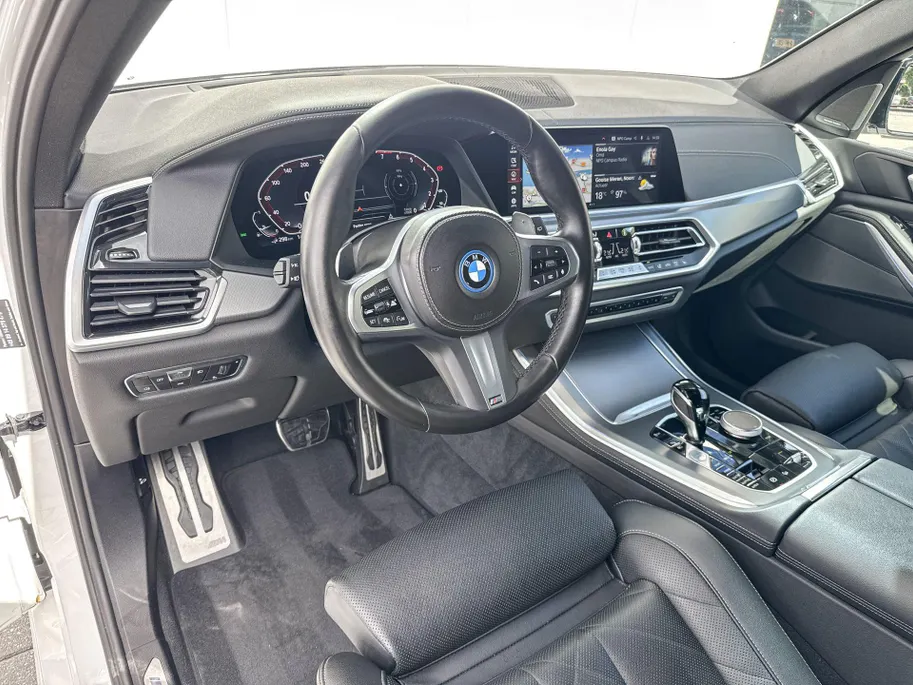 BMW X5 xDrive45e