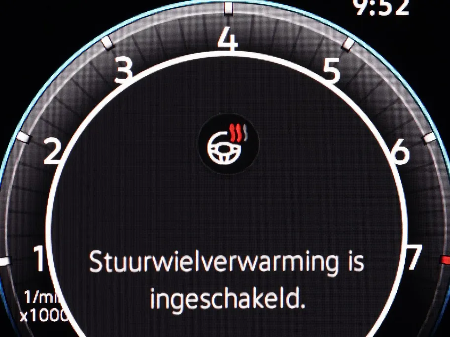 Volkswagen T-Roc Limited Edition 1.5 eTSI 116 PK 7 versn. DSG · Comfort pakket · Achteruitrijcamera · Draadloze telefoonlader · Voorraad OUTLET · Prijs is inclusief inruilpremie ·