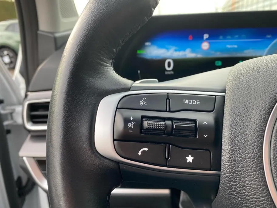 Kia Sportage 1.6 T-GDi Plug-in Hybrid AWD DynamicPlusLine | PHEV | 360 graden camera | Keyless | navigatie | Elektrische achterklep | Stoel-en stuurverwarming