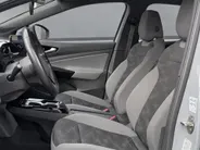 Volkswagen ID.4 Pro Business Advantage 77 kWh 204pk · SOH 94,4% · 360 Camera · Inklap. Trekhaak · Stuur- & Stoelverwarming · Adaptive Cruise Control · Dodehoeksensor · Elek. Achterklep ·