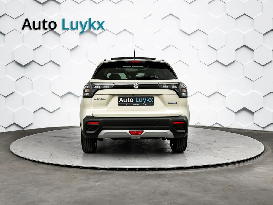 Suzuki S-Cross 1.4 Style Special Edition Smart Hybrid Automaat | Panoramadak | €2.000,- + €750,- voorraadkorting!
