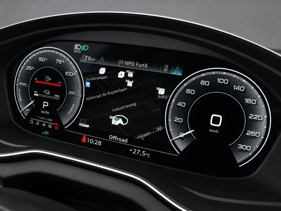Audi Q5 Sportback 50 TFSIe 299pk S-tronic S edition · Camera · Panoramadak · Apple/Android Car Play · Navigatie · Elek. Achterklep · Stoelverwarming · EXTRA INRUILKORTING ·