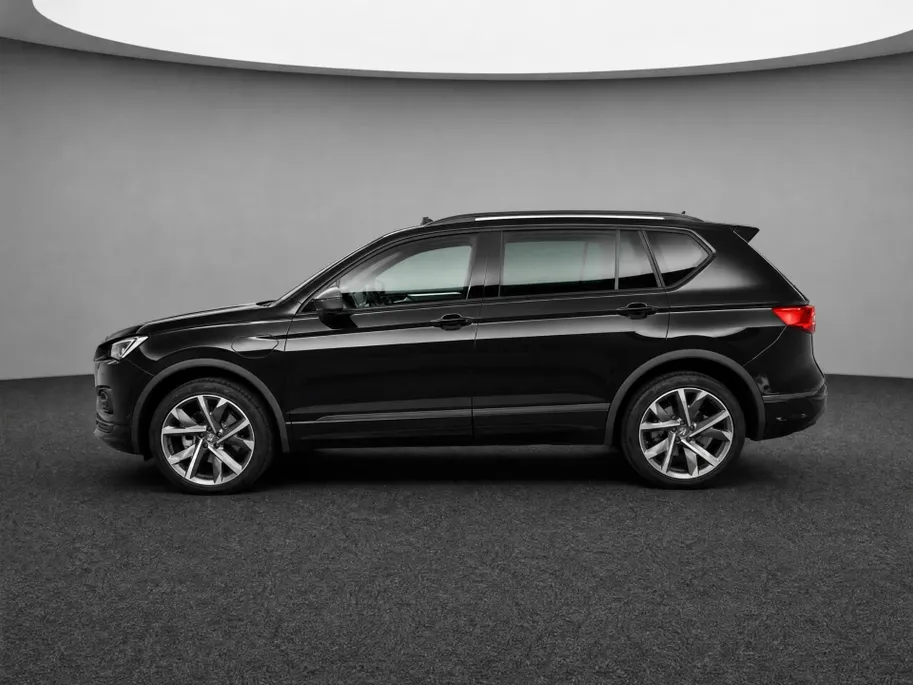 SEAT Tarraco 1.4 TSI 245pk DSG e-Hybrid PHEV FR Business · Panoramadak · 360 Camera · Apple/Android Car Play · Elek. Voorstoel · 20'' Inch ·