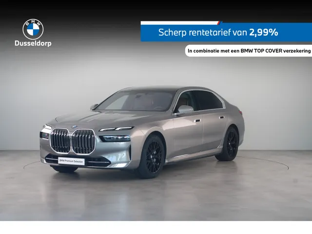 BMW i7