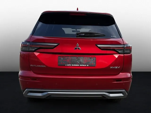 Mitsubishi Outlander 2.4 PHEV Intense+