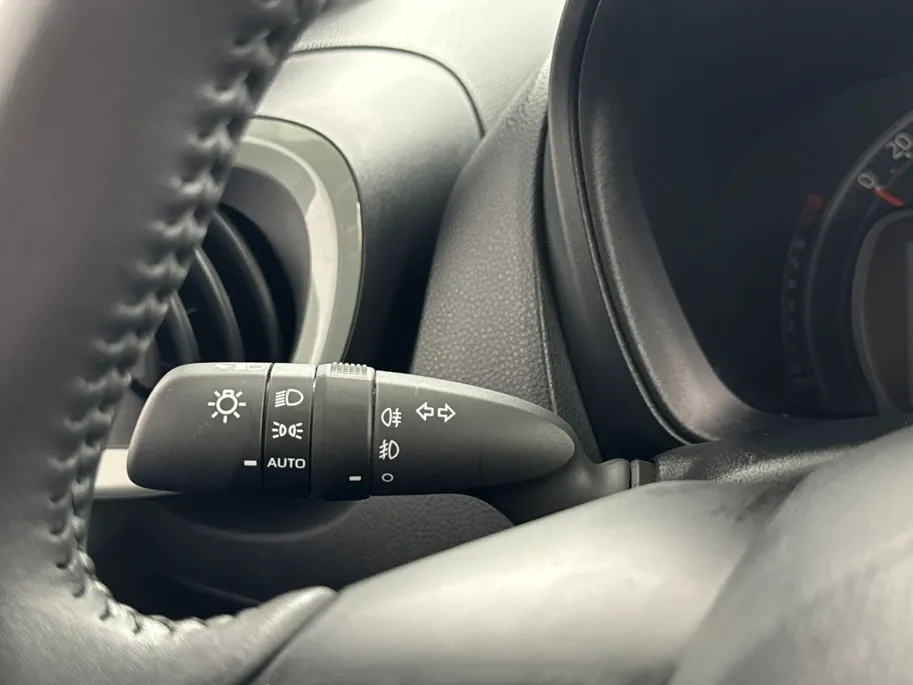 Toyota Aygo X 1.0 VVT-i S-CVT Pulse Plus Automaat | Keyless Entry | Parkeersensoren voor + achter | 17'' L.M. Velgen