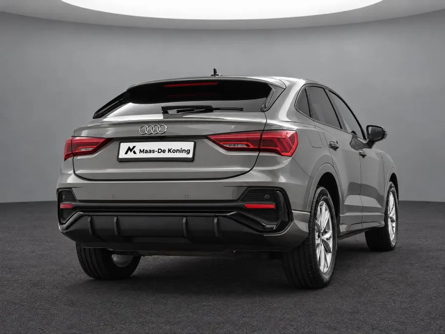 Audi Q3 Sportback 45 TFSIe 245pk S Edition · Trekhaak · Camera · Apple/Android Car Play · Elek. Achterklep · Dodehoeksensor · Lederen Bekleding · Garantie t/m 04-02-2027 of 100.000km