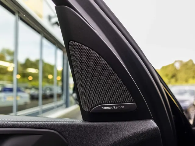 BMW X5 xDrive45e High Executive | NL geleverd | 1e Eigenaar | Achteras besturing |
