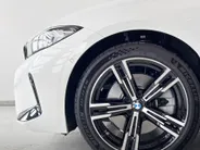 BMW 3 Serie Touring 330e Comfort Pack M Sport Edition M Sportpakket