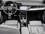 Audi A3 Sportback 40 TFSIe 150kW/204PK S Line · Panoramadak · Leder · Camera · Apple/Android Car Play · Drive select ·  EXTRA INRUILKORTING ·