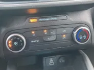 Ford Focus 1.0 EcoBoost 100 pk Connected Navigatie - Apple Carplay/ Android Auto- Stoelhoogte verstelling passagier   - NIEUW MODEL