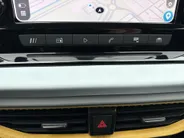 SEAT Arona 1.0 EcoTSI Reference |Privacy Glass | Demo