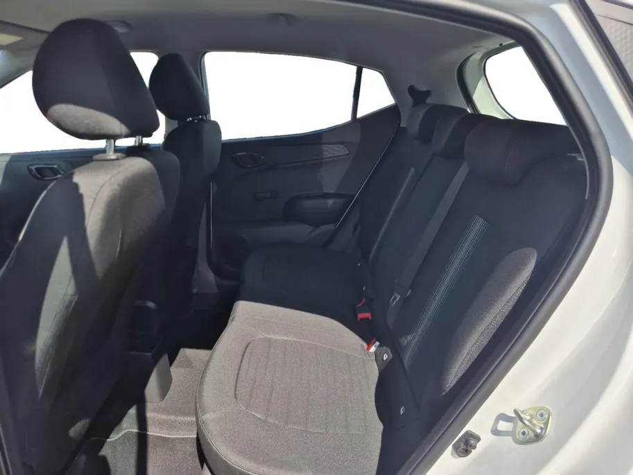 Hyundai i10 1.0 Comfort Smart 5-zits | Airco | Cruise Control | Camera | Navigatie | Bluetooth | LM Velgen |