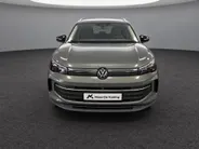 Volkswagen Tiguan 1.5 eTSI 130pk DSG Life Edition · 360 Camera · Inklap. Trekhaak · Dodehoeksensor · Apple/Android Car Play · Parkeerassistent ·