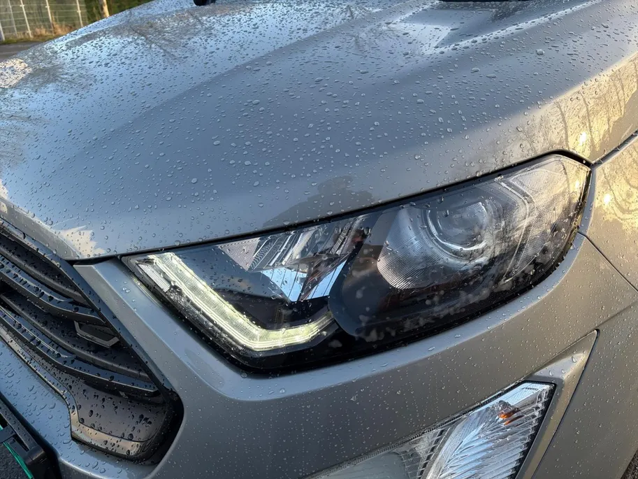 Ford EcoSport 1.0 EcoBoost ST-Line | Zwart dak | Winter Pack | Parkeersensoren | Cruise Control | Climate Control