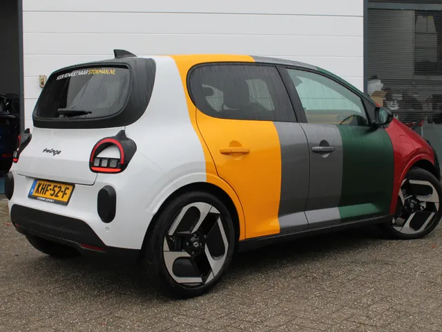 Renault Twingo urban range techno 27.5 kWh | Adapative Cruise | Google Navigatie | Climate Control | DEMO VRAAG NAAR DE BESCHIKBAARHEID