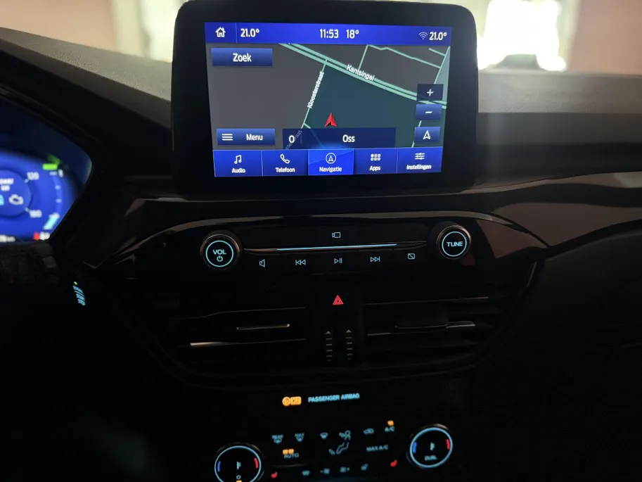 Ford Kuga 2.5 PHEV ST-Line X | Winterpack | Full LED | Adaptieve Cruise Control | Automatisch inparkeren |