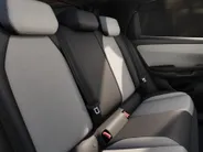 Volkswagen ID. Polo Style First Edition 52 kWh accu, 211 PK · Rondomzichtcamera · voorstoelen & stuurwiel verwarmde · Sfeerverlichting ·