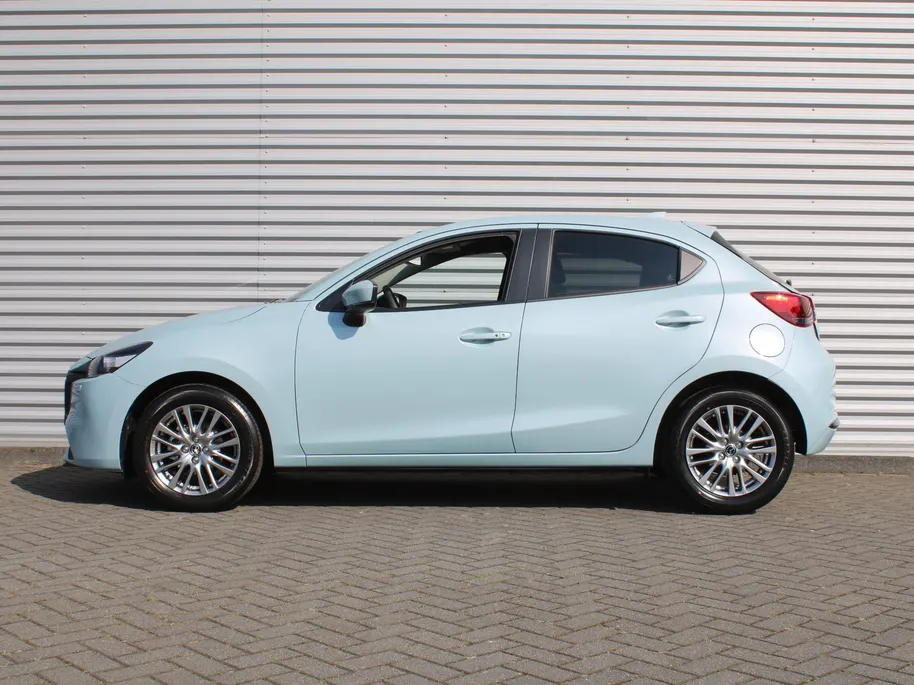 Mazda 2 1.5 e-SkyActiv-G 90PK 6MT Exclusive-Line | Private lease v.a. € 429 p/m | Camera | Dodehoek detectie | Clima | LED | Stoel- / Stuurverwarming |