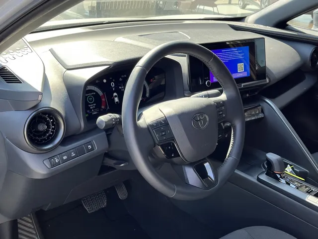 Toyota C-HR 2.0 PHEV 220 Dynamic | Stuur en Stoelverwarming