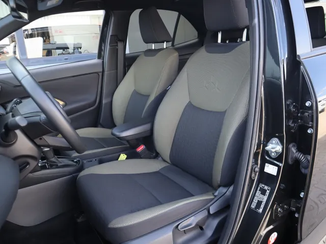 Toyota Yaris Cross 1.5 Hybrid Explore | Stoelverwarming | Parkeersensoren