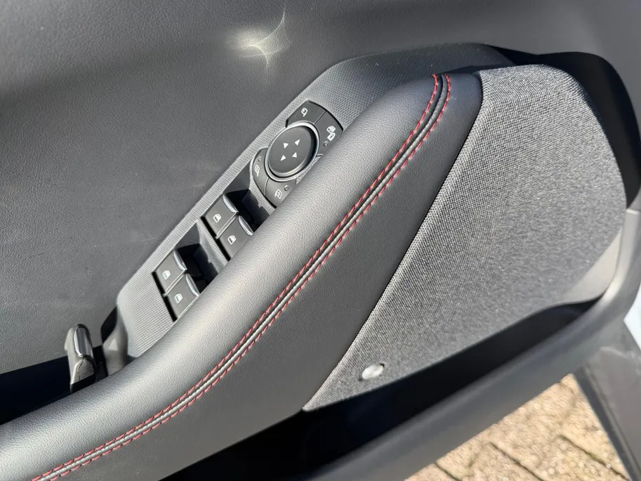Ford Mustang Mach-E Extended Premium RWD 88 kWh | Direct Leverbaar | €1000,- Voordeel | 360 Camera | Winterpack | 19 LM Velgen | Technology Pack | Rijklaar Prijs | B&O Audio |