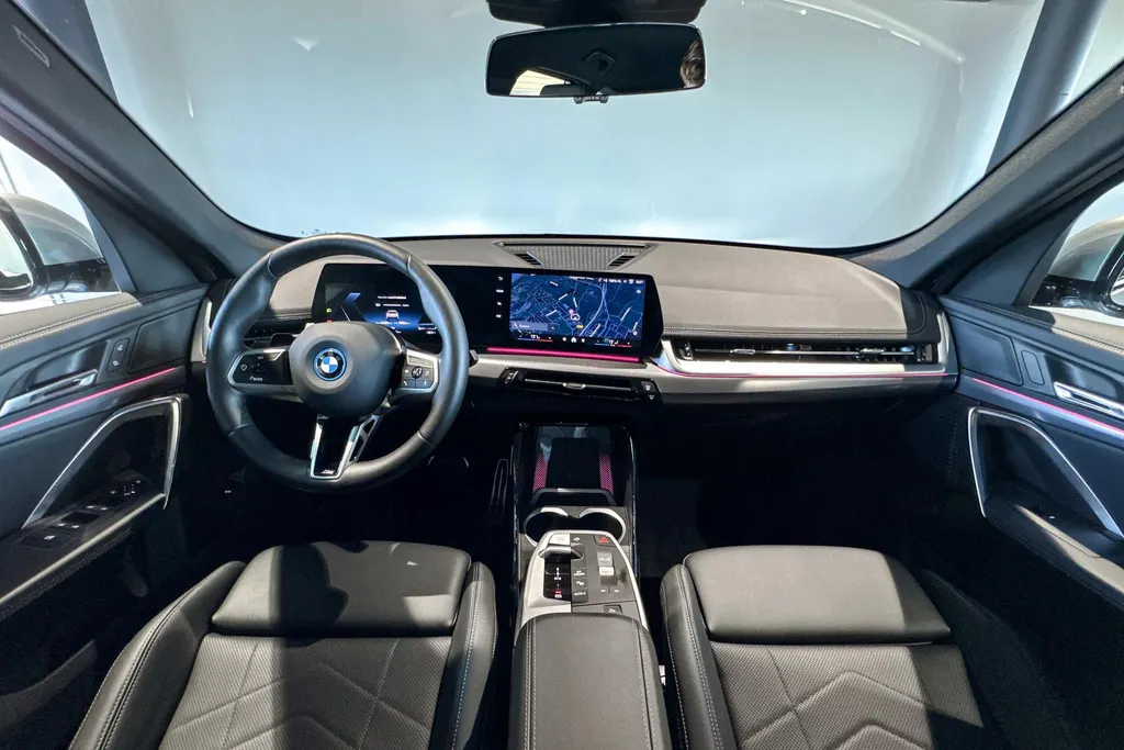 BMW iX1 eDrive20 67 kWh