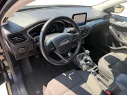 Ford Focus 1.0 EcoBoost Active Business | Parkeersensoren voor en achter | Navigatie | 17' lichtmetalen velgen | Apple carplay & Android auto | Keyless entry | Bovag garantie |