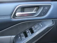 Nissan QASHQAI 1.3 MHEV Xtronic Tekna Plus |Nappa lederen bekleding| Bose audio | Head-up display | Trekhaak | 1800kg trekgewicht | All season banden | Stoelmassage | Stoelgeheugen | Stoel-, voorruit- en stuurverwarming