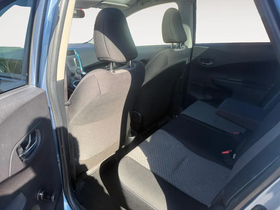 Toyota Verso-S 1.3 VVT-i Dynamic | Achteruitrij Camera | Panorama Dak | Parkeersensoren | Airco | Bluetooth | Hoge Instap | 12 Maanden Bovag Garantie