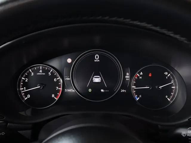 Mazda 3 2.0 e-SA-G Exclusive-line | Head-Up display | Camera