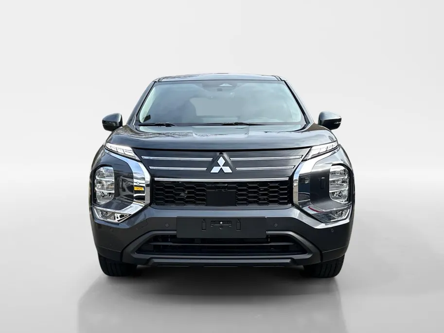Mitsubishi Outlander 2.4 PHEV Intense | 6000 EURO KORTING | NU DIRECT LEVEBAAR | 8 JAAR GARANTIE |