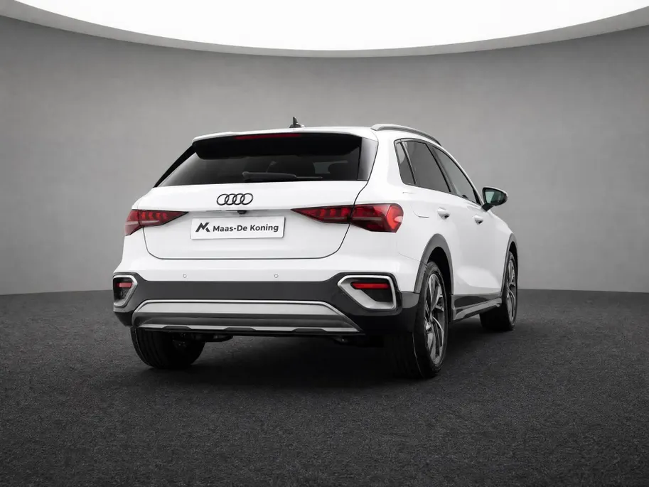 Audi A3 Allstreet Advanced edition 40 TFSI e 204 PK · Lederen bekleding · Comfortsleutel · 18' LM Velgen · Assist. Driving + Parking plus