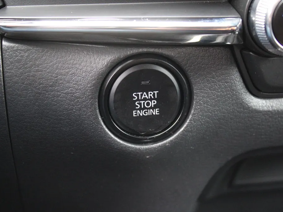 Mazda CX-30 2.0 e-SkyActiv-G M Hybrid Homura | Trekhaak | Camera | Stoelverwarming | HUD | 18" LM | Dodehoek detectie | Elek. achterklep | Cruise adapt. | LED |
