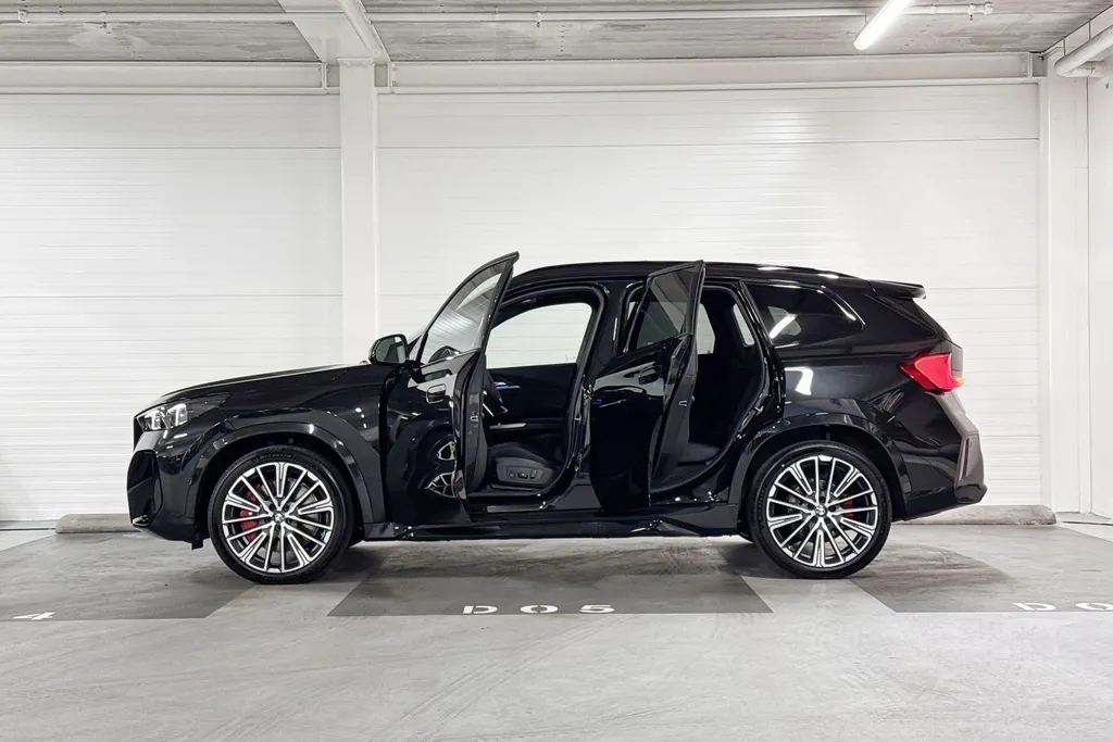 BMW iX1 eDrive20