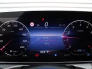 Mercedes-Benz C-Klasse Estate 180 Business Line | Stoelverwarming | Camera | Elek. stoelverstelling + achterklep | Draaloze telefoonlader | 17” LM | LED | Clima | Navi |