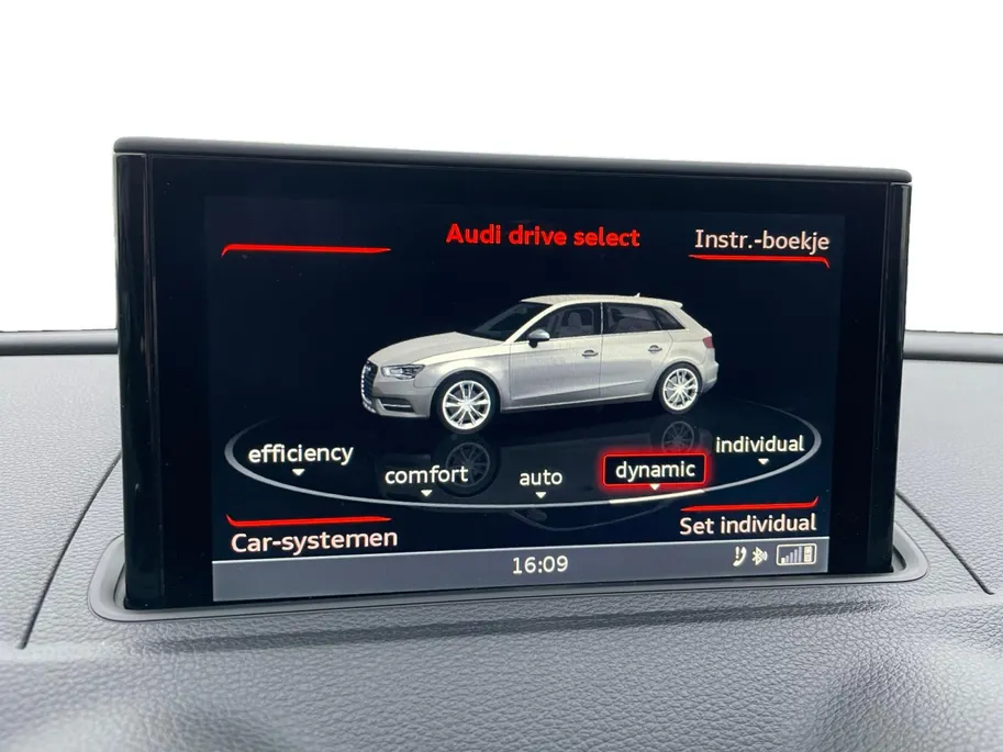 Audi S3 Sportback 2.0 TFSI quattro Pro Line Plus *Automaat*Navigatie*Schuif/Kanteldak*LED*LM.Velgen. IN ZEER NETTE STAAT!