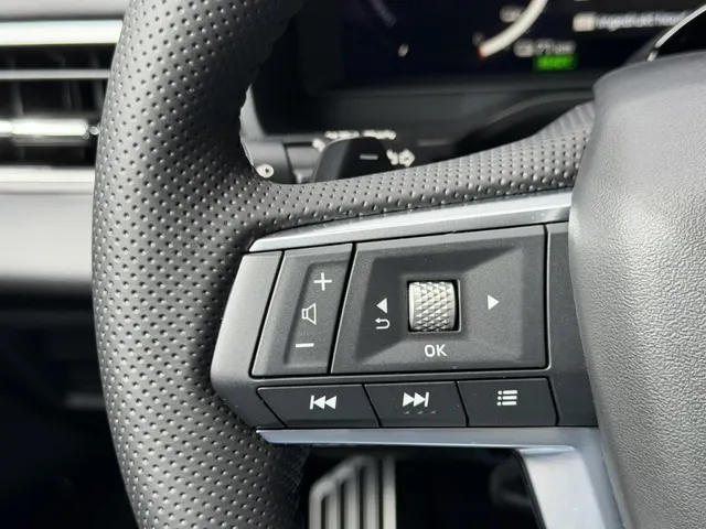 Mitsubishi Outlander 2.4 PHEV Black Edition | NIEUW | Leder | Panoramdak | App Connect | Keyless | Head-Up