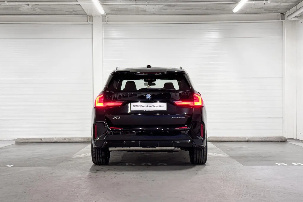 BMW X1 xDrive25e