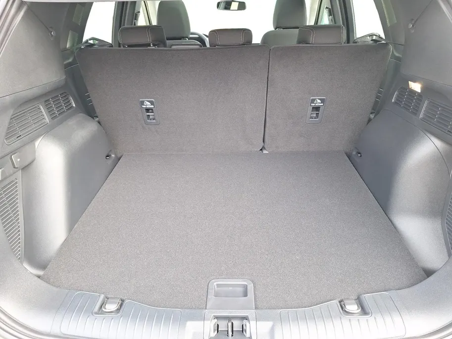Ford Kuga 2.5 PHEV Titanium | Panoramadak | Camera | Navigatie | Climate Control | Draadloze Apple Carplay&Android Auto | 17' Lichtmetaal | Parkeersensoren |
