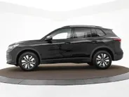 Volkswagen Tiguan Limited Edition 1.5 eHybrid 204 PK 6 versn. DSG · Design Pakket Dark · Trekhaak inklapbaar, met elektrische ontgrendeling, incl. aanhangermanoeuvreerhulp Trailer Assist · Voorraad OUTLET · Prijs is inclusief inruilpremie ·