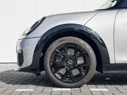 MINI Cooper 3-deurs 1.5 Cooper C John Cooper Works M