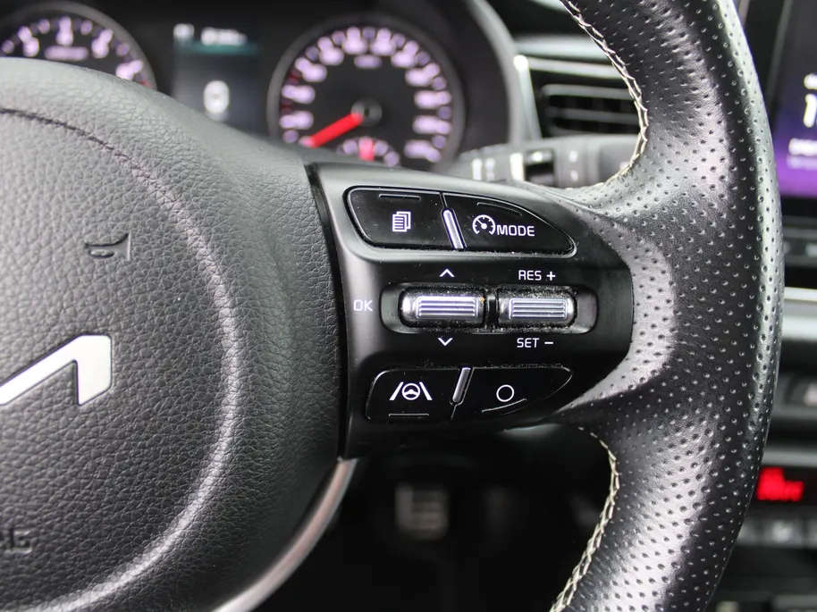 Kia Rio 1.0 T-GDi MHEV GT-Line | Stuur-/stoelverwarming | 17' LM | Camera | Clima | Navi | Cruise | Keyless |