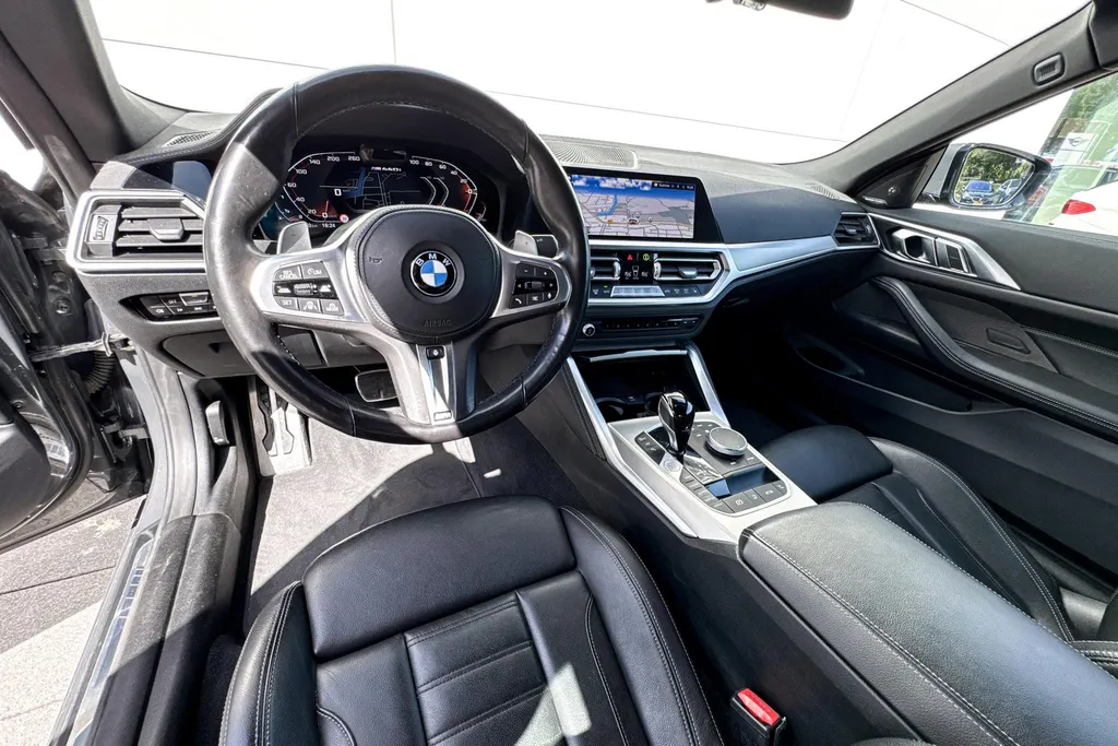 BMW 4 Serie Cabrio M440i xDrive High Executive